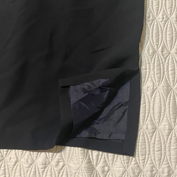 Maggie London dress Size 4 - Picture 5 of 12